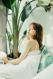 伽罗太华被Ⅹ流白色液体